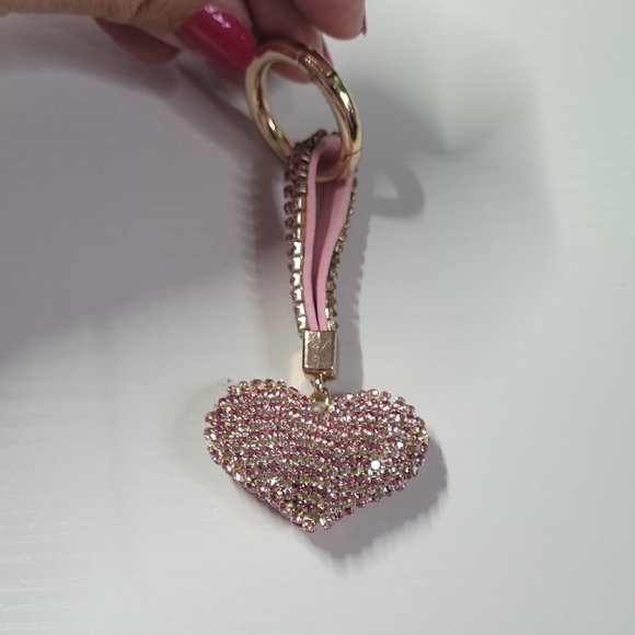 Pink Heart Keychain Accessory - Picture 2 of 3